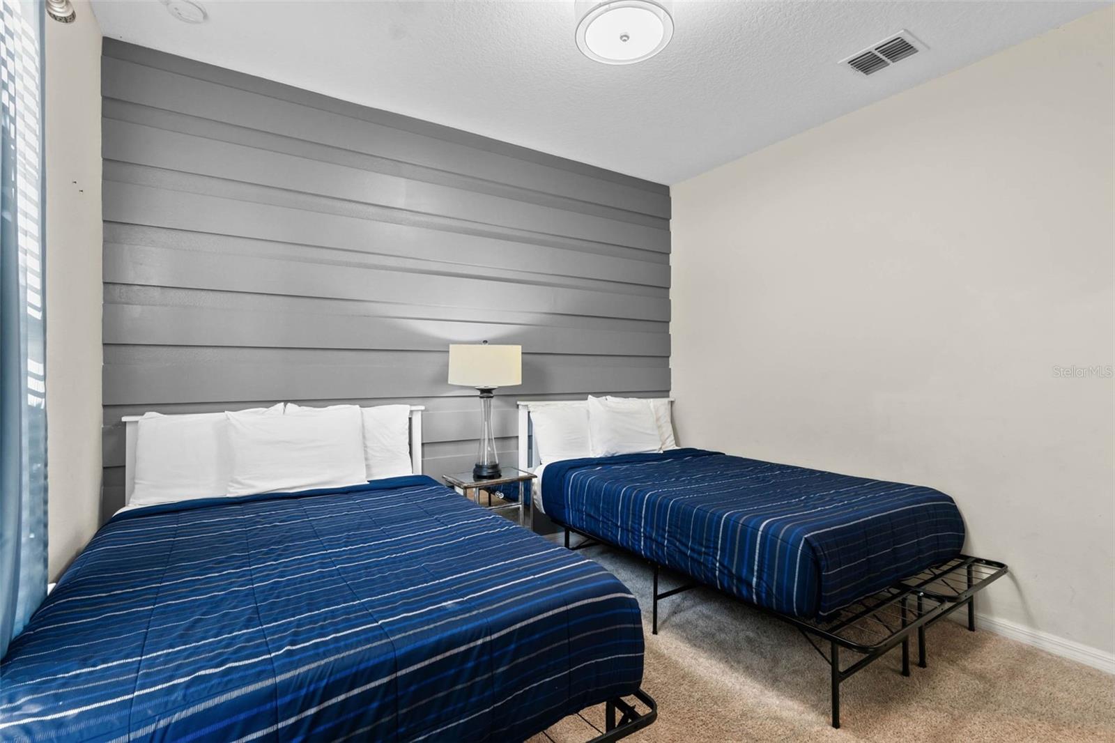 Image 39 of 83 For 1558 Carey Palm Circle