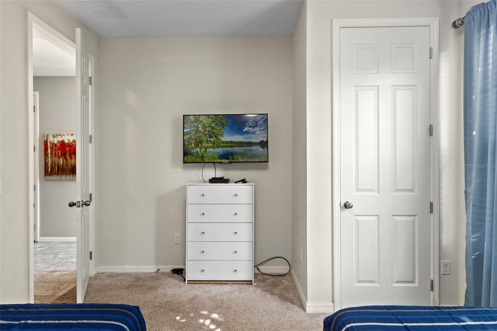 Image 40 of 83 For 1558 Carey Palm Circle