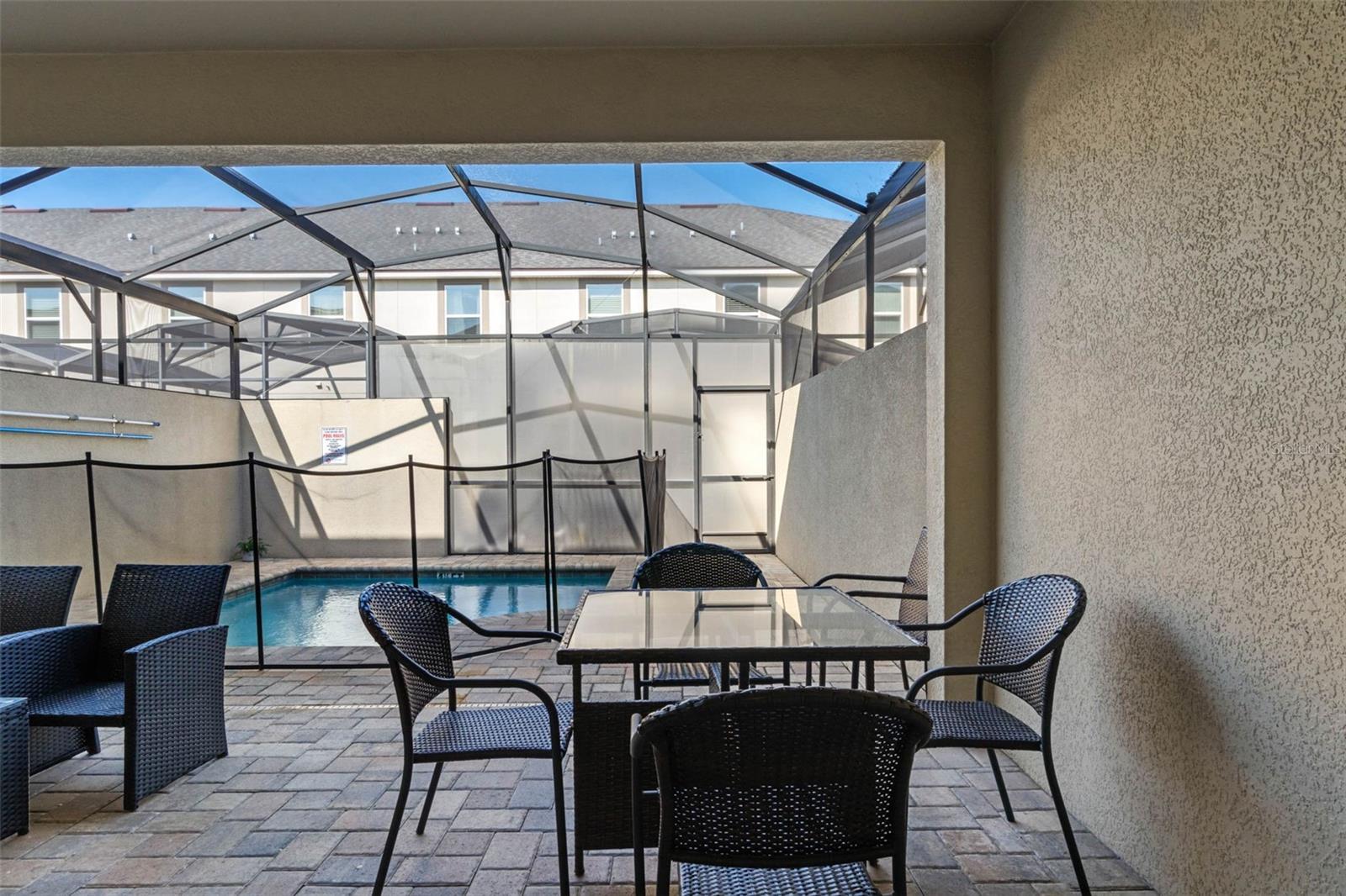 Image 43 of 83 For 1558 Carey Palm Circle