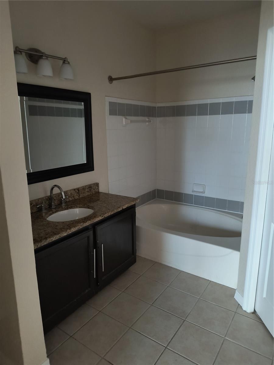 Image 17 of 30 For 6685 Queens Borough Avenue 104