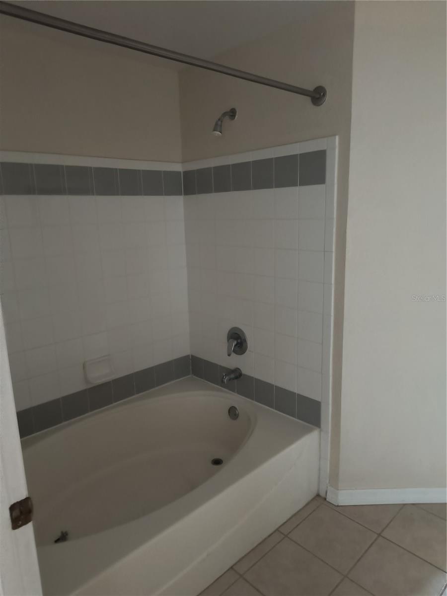 Image 23 of 30 For 6685 Queens Borough Avenue 104