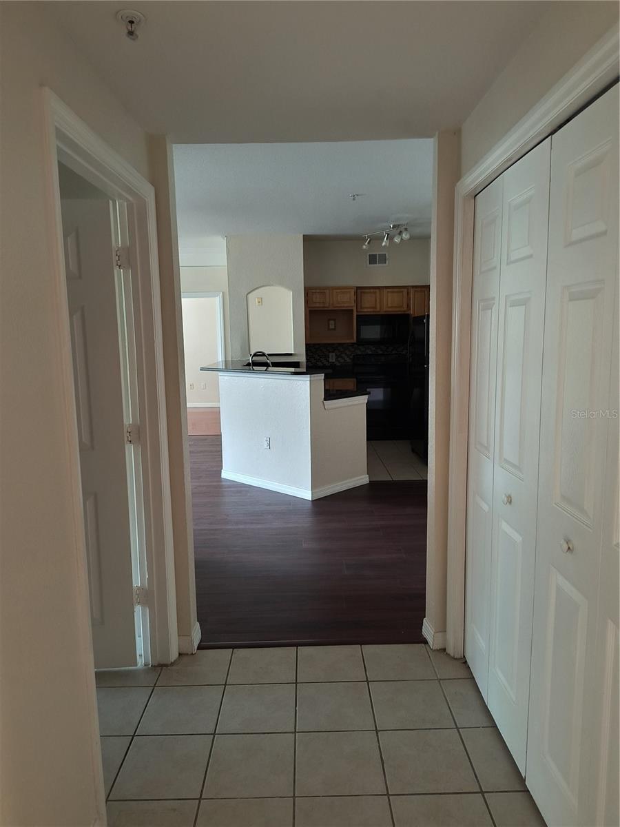 Image 3 of 30 For 6685 Queens Borough Avenue 104