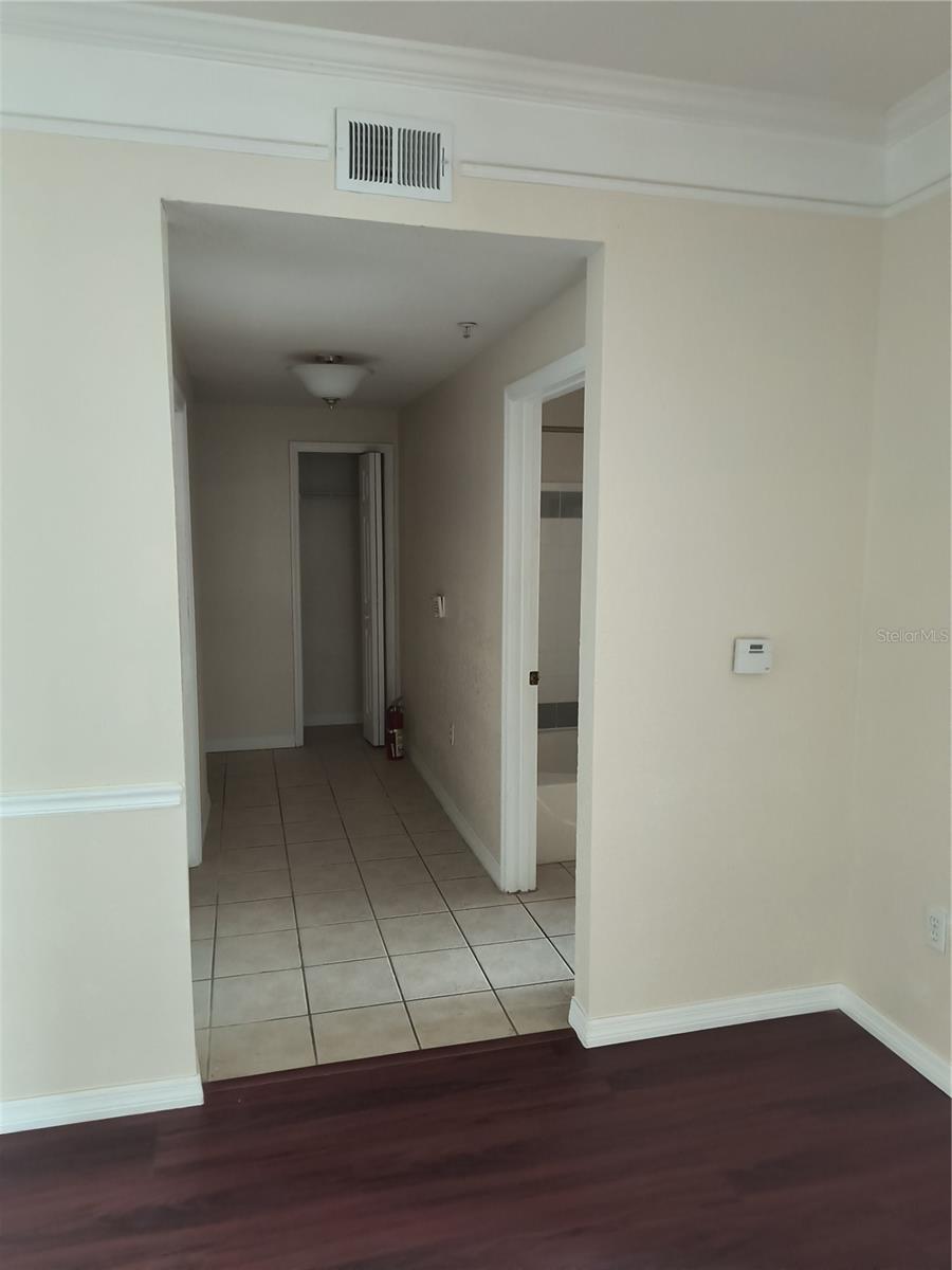 Image 4 of 30 For 6685 Queens Borough Avenue 104