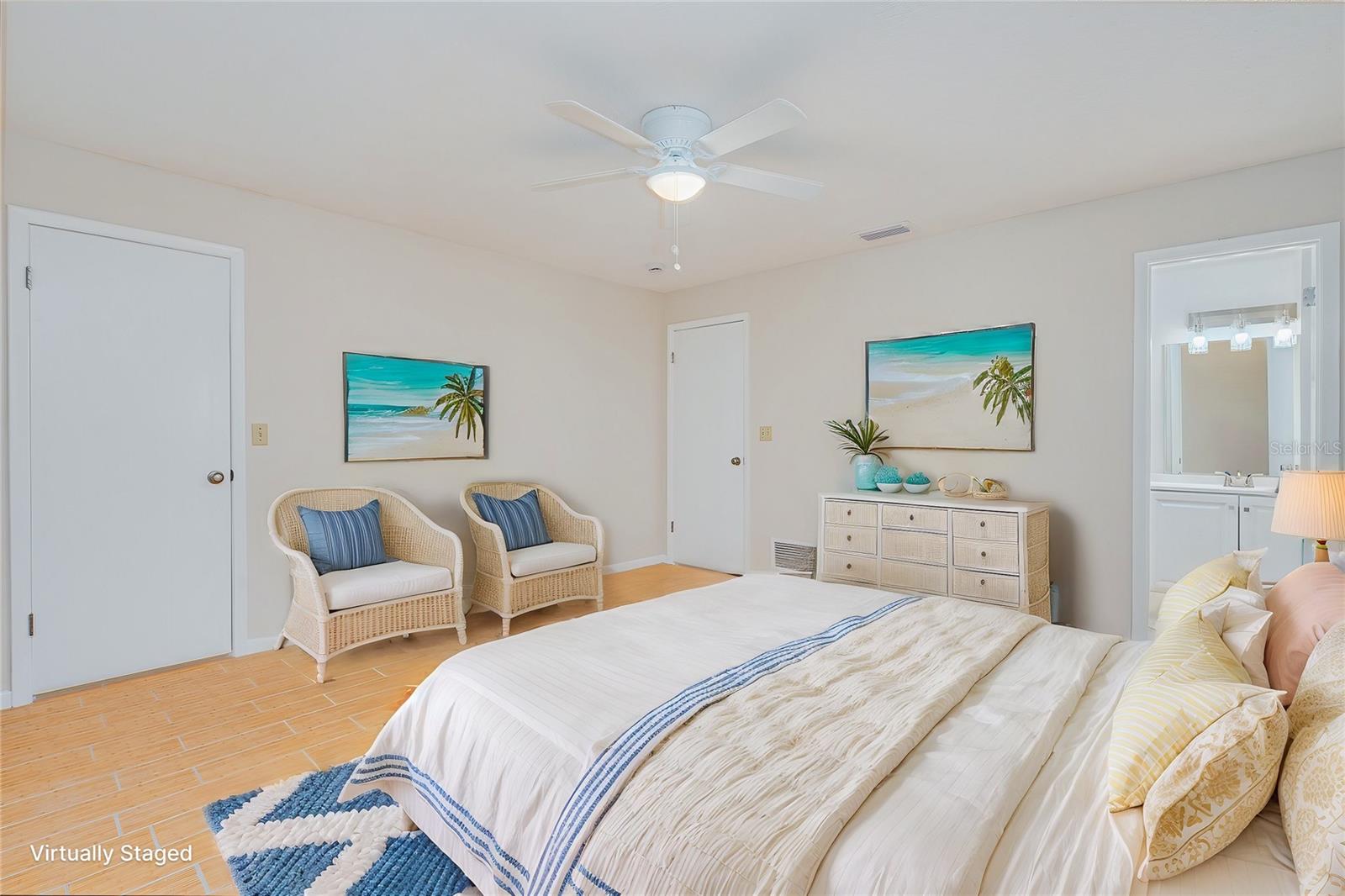 Image 10 of 23 For 2921 Sabal Palm Drive