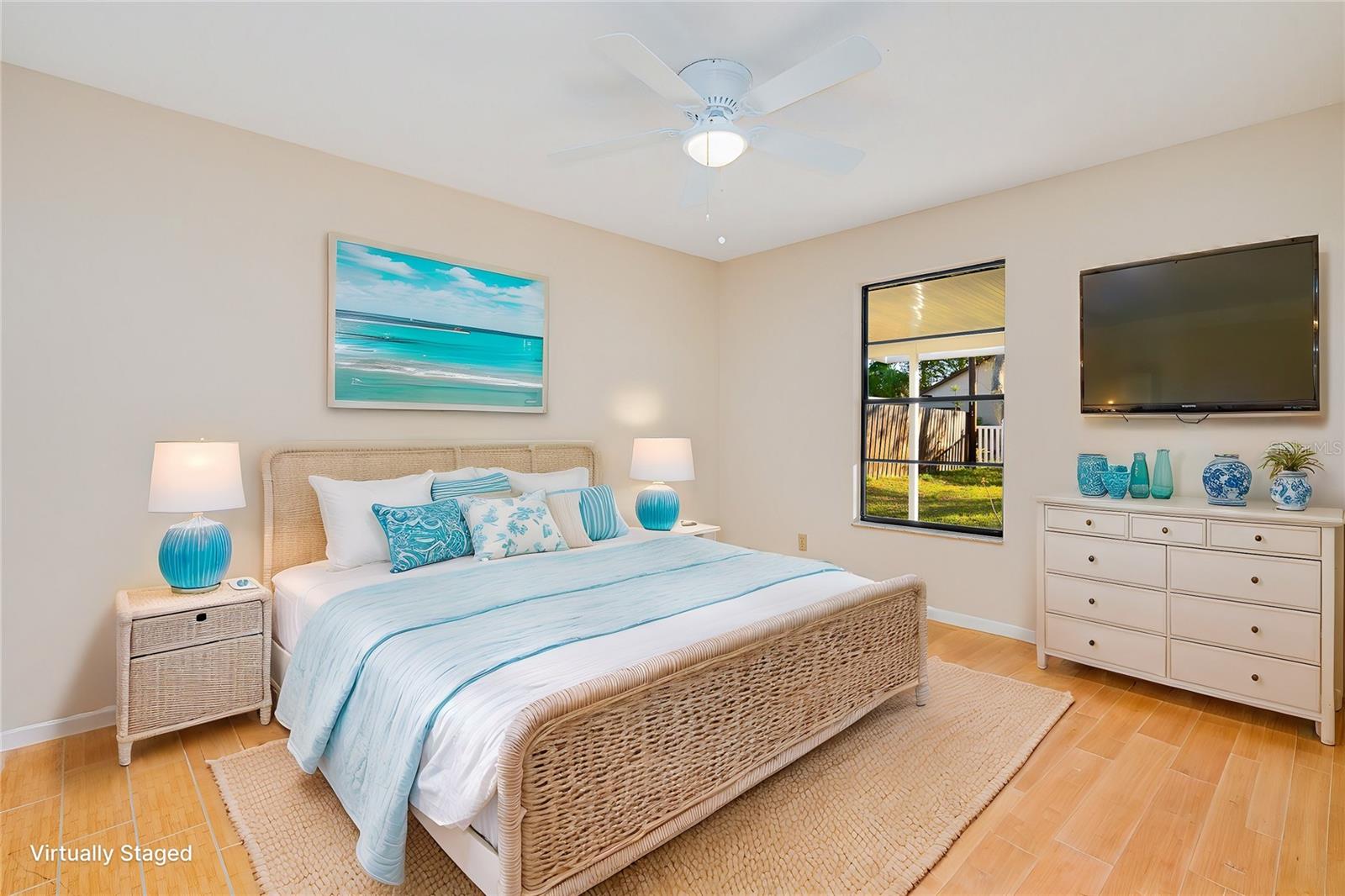 Image 12 of 23 For 2921 Sabal Palm Drive