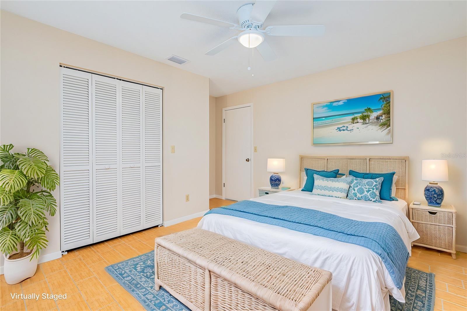 Image 17 of 23 For 2921 Sabal Palm Drive