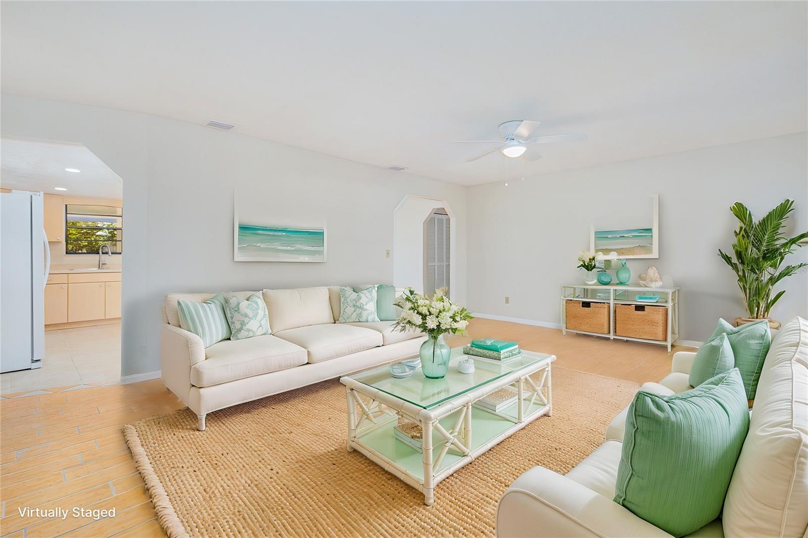 Image 5 of 23 For 2921 Sabal Palm Drive