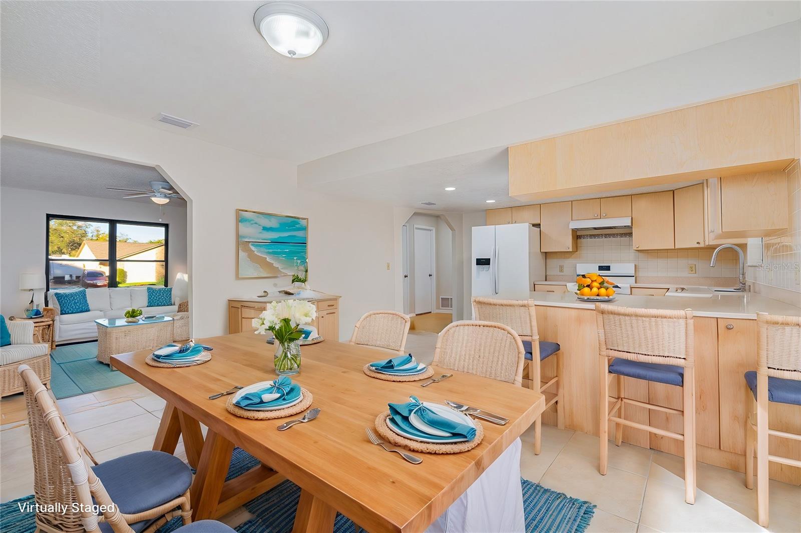 Image 7 of 23 For 2921 Sabal Palm Drive