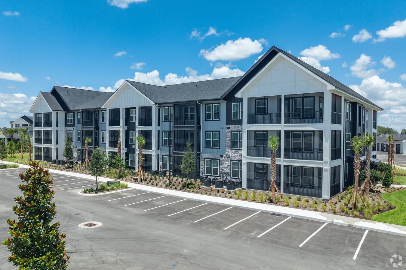 Image 5 of 66 For 3020 Base Boulevard C1