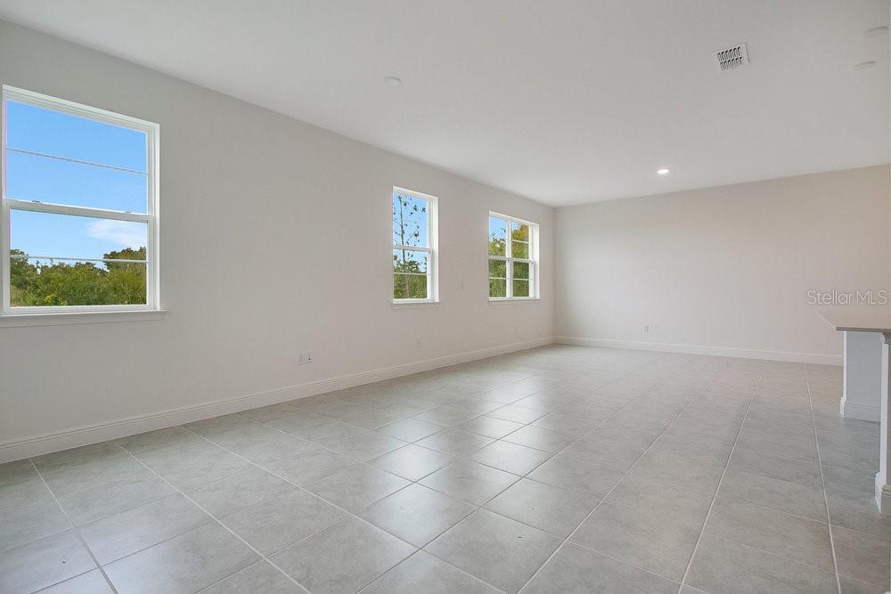 Image 9 of 26 For 4807 Cross Prairie Parkway