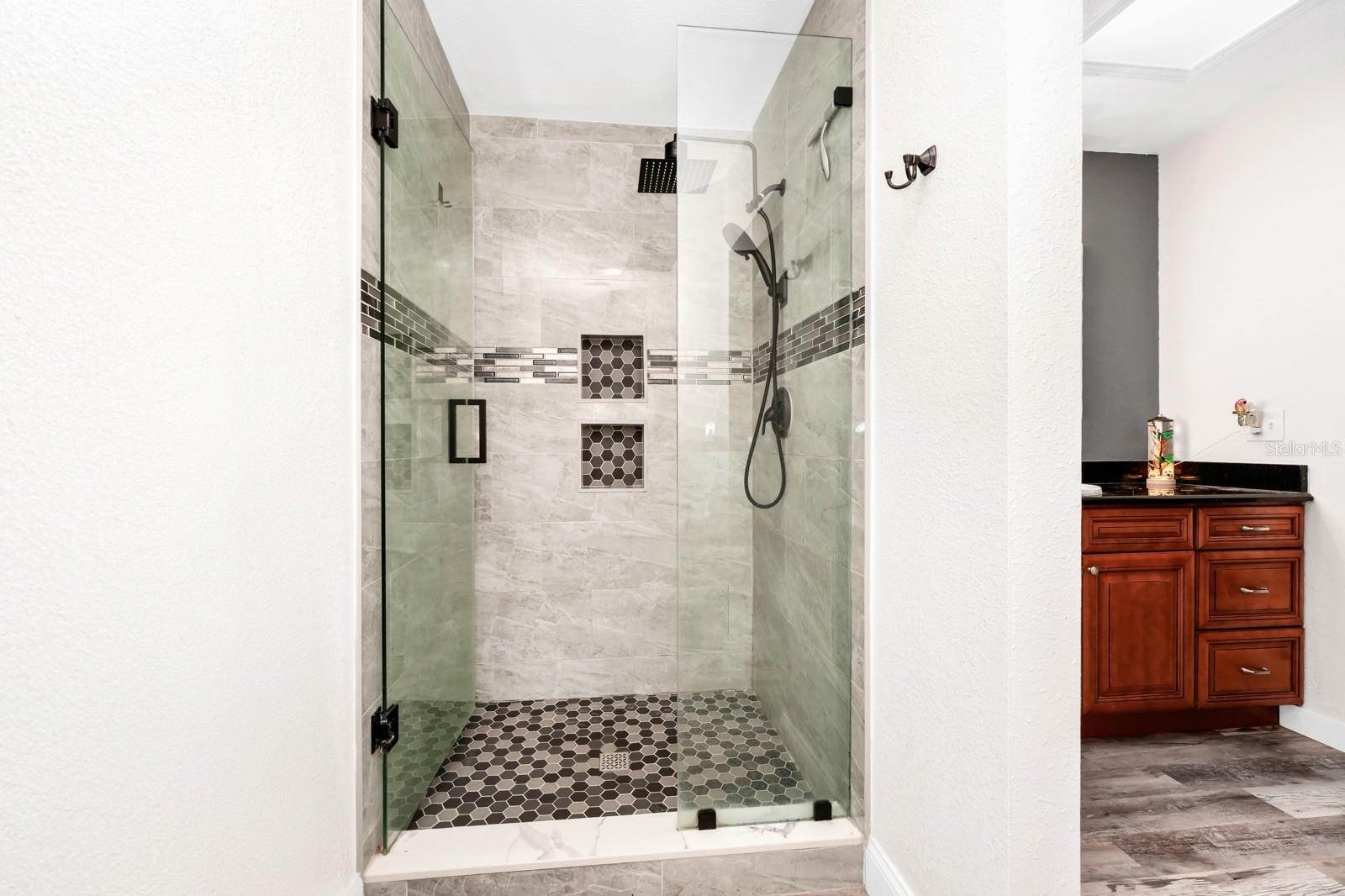 Image 18 of 45 For 275 3rd Street