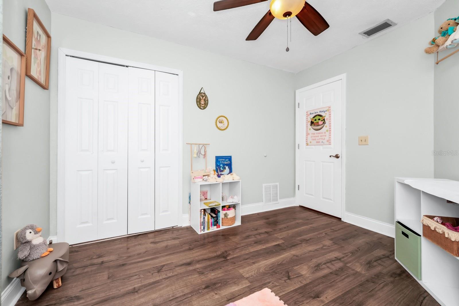 Image 20 of 45 For 275 3rd Street