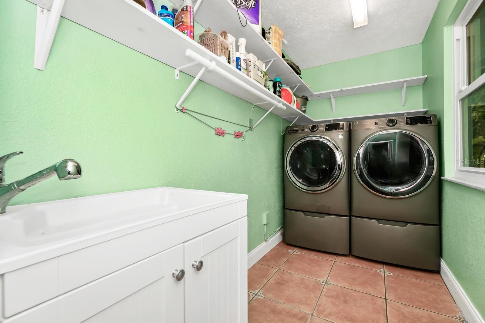 Image 29 of 45 For 275 3rd Street