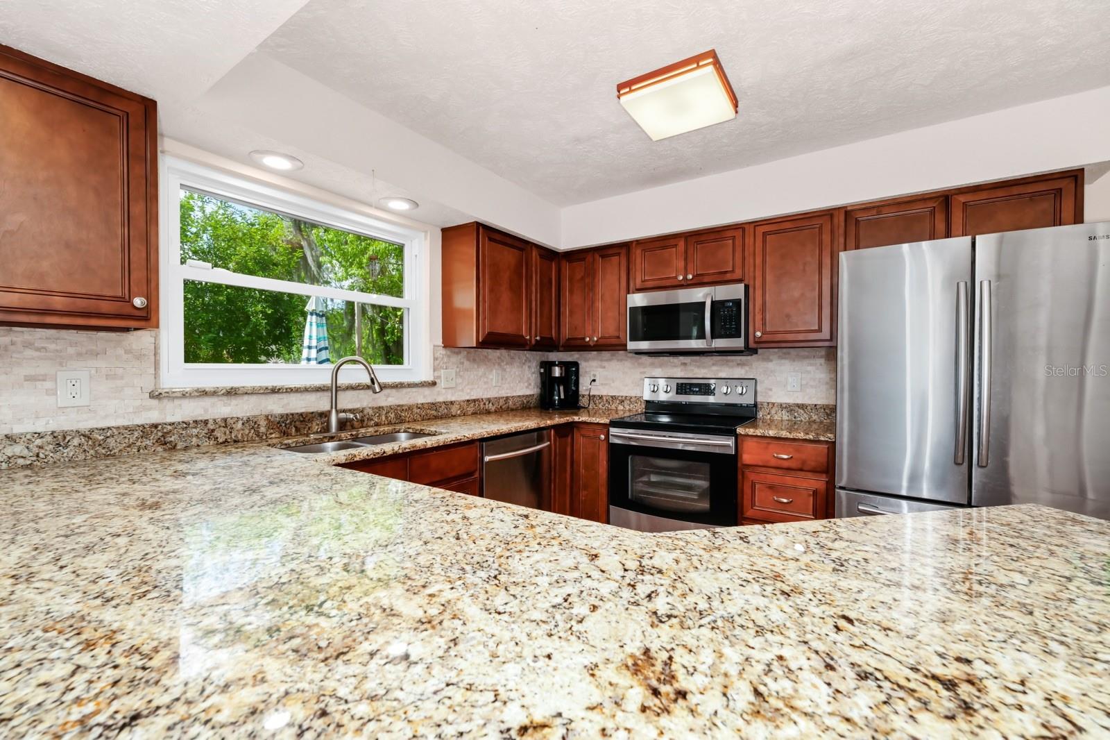 Image 9 of 45 For 275 3rd Street