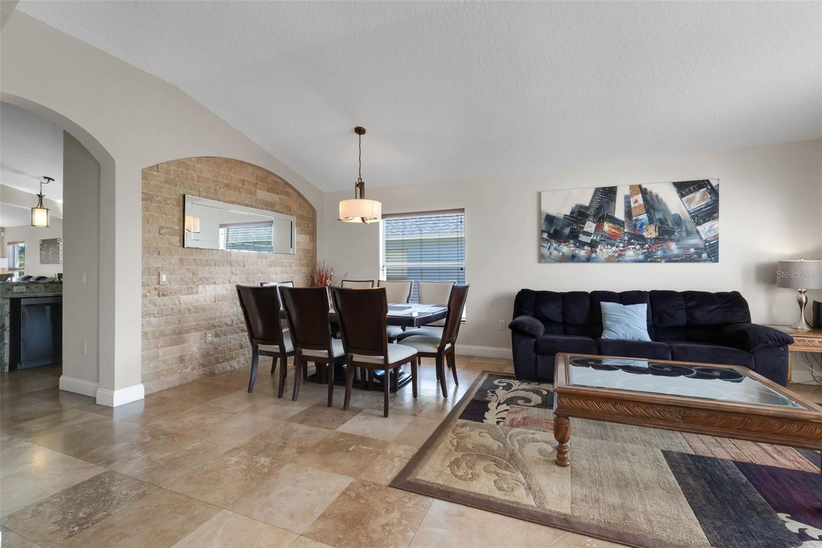 Image 9 of 53 For 838 Kildrummy Drive