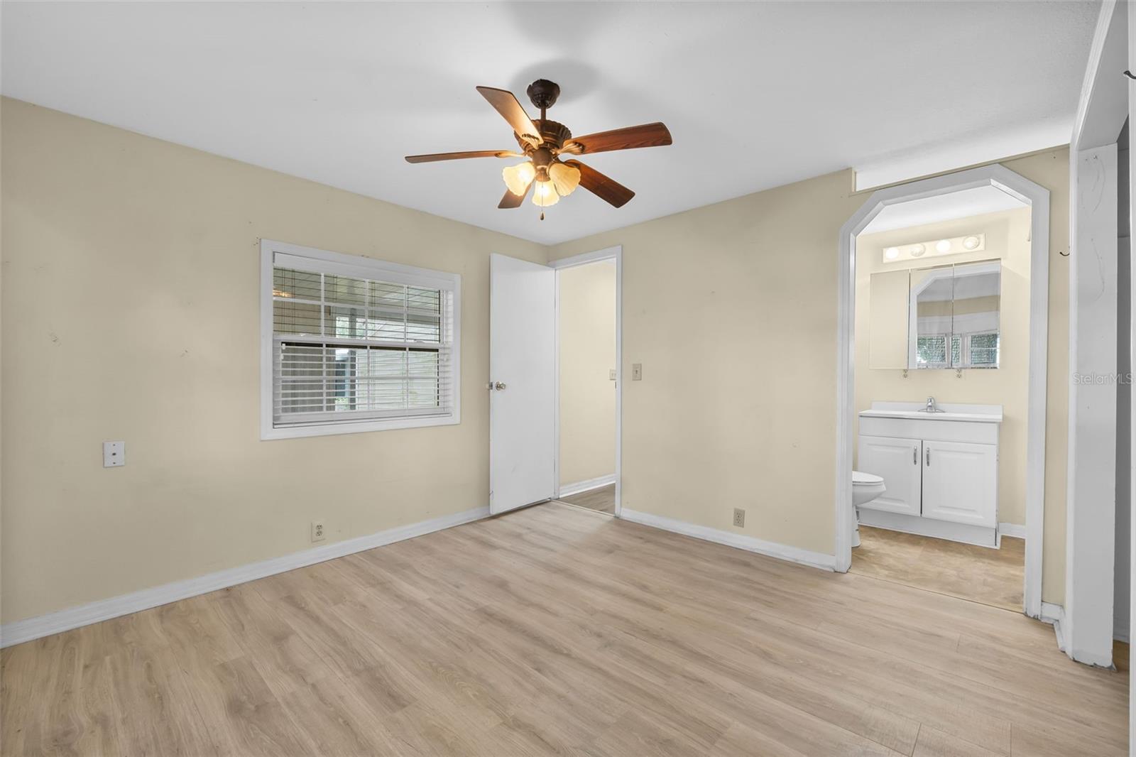 Image 19 of 36 For 5741 Lake Fox Drive