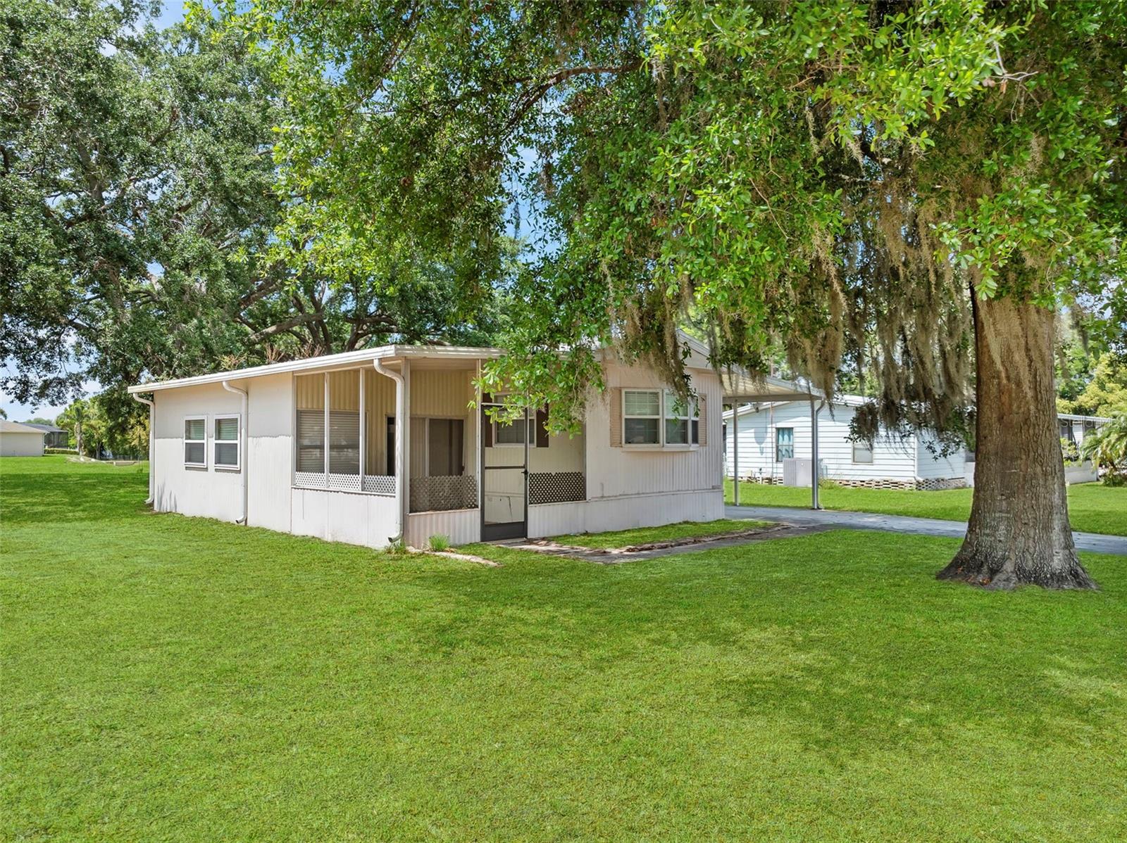 Image 32 of 36 For 5741 Lake Fox Drive