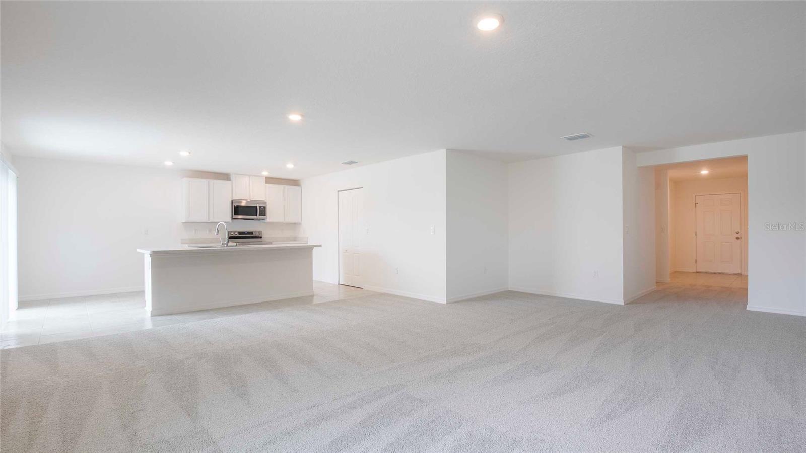 Image 16 of 23 For 2144 Hibiscus Place