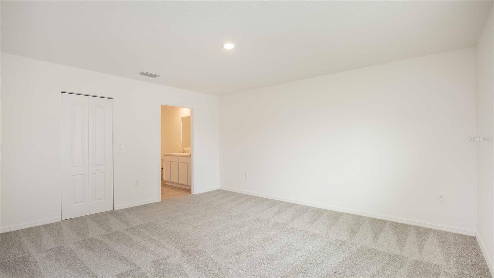 Image 17 of 23 For 2144 Hibiscus Place