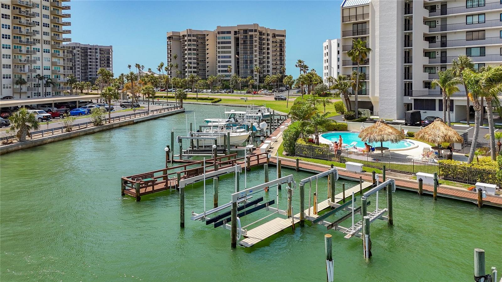 Image 36 of 40 For 1581 Gulf Boulevard 102n