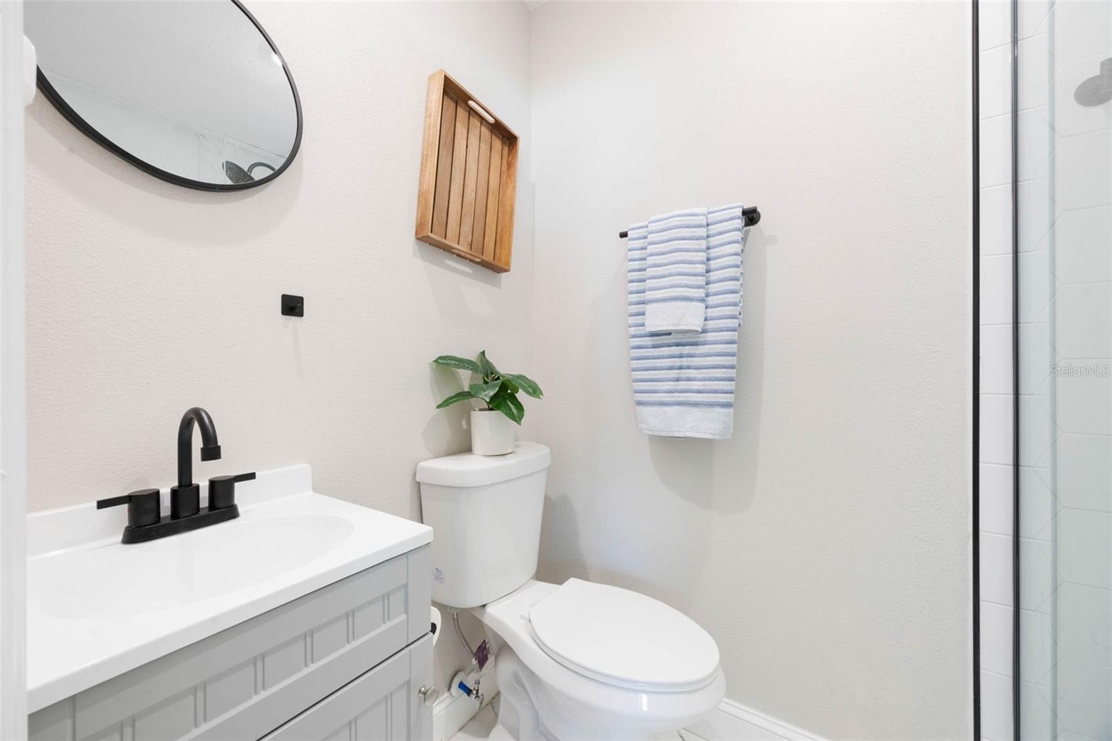 Image 20 of 36 For 843 Swoope Avenue