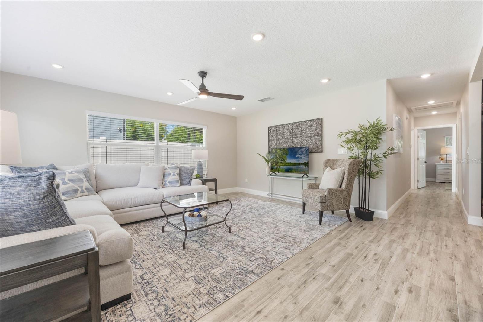 Image 5 of 36 For 843 Swoope Avenue
