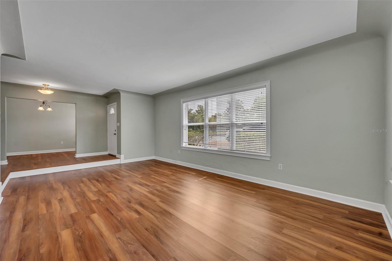 Image 11 of 49 For 1329 Maury Road