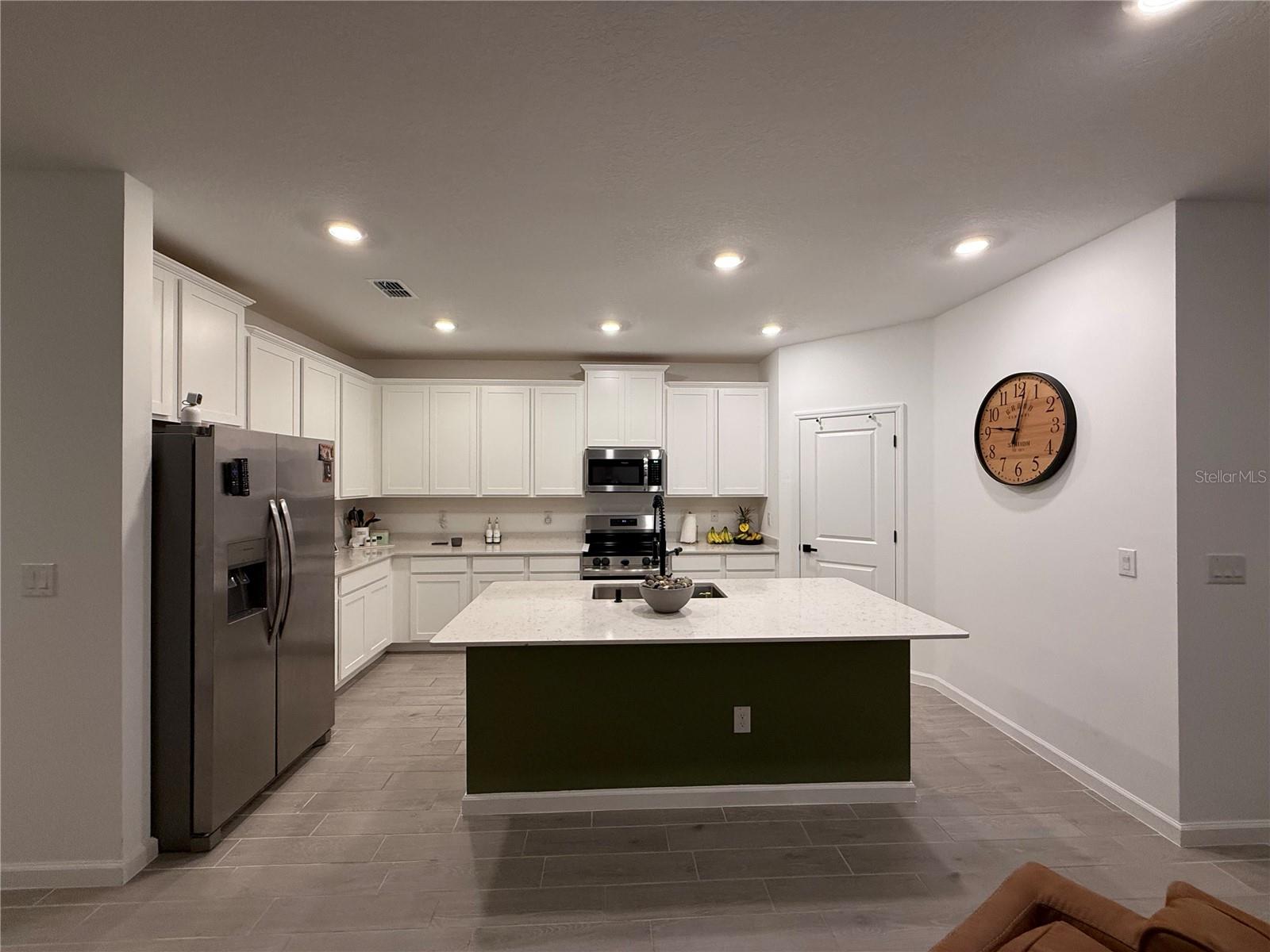 Image 15 of 43 For 1393 44th Cour Road
