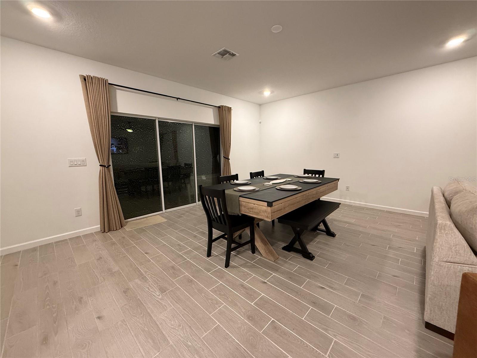 Image 25 of 43 For 1393 44th Cour Road