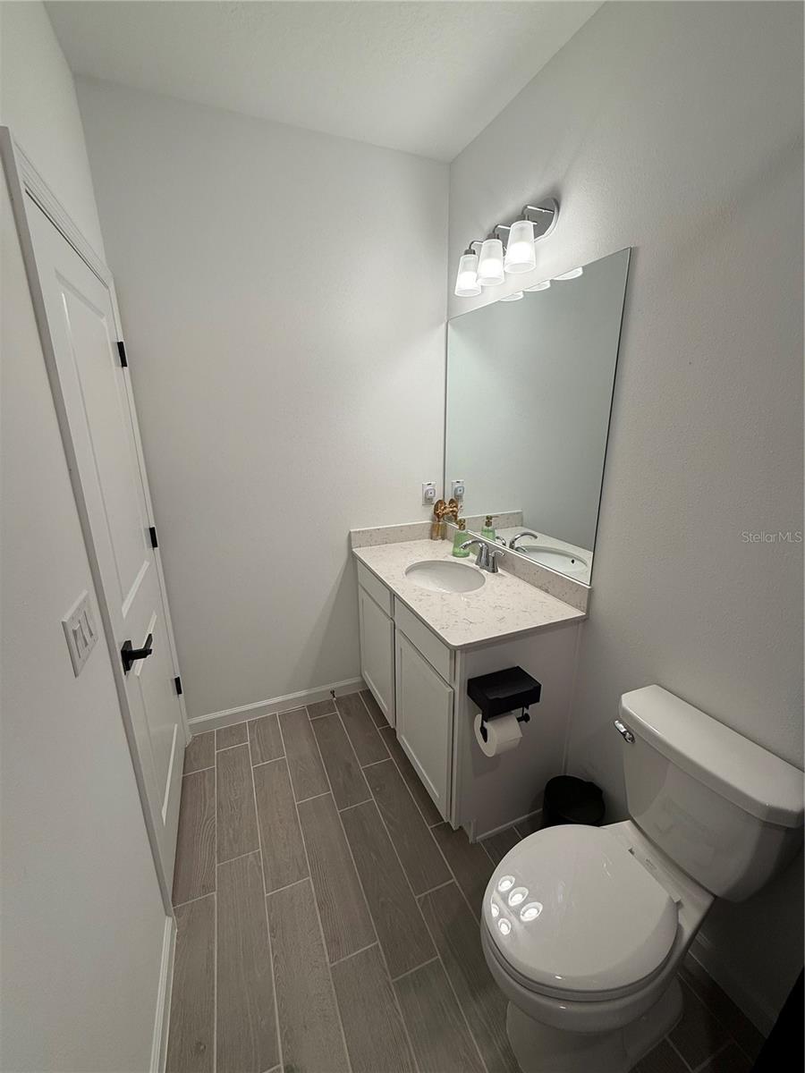 Image 36 of 43 For 1393 44th Cour Road