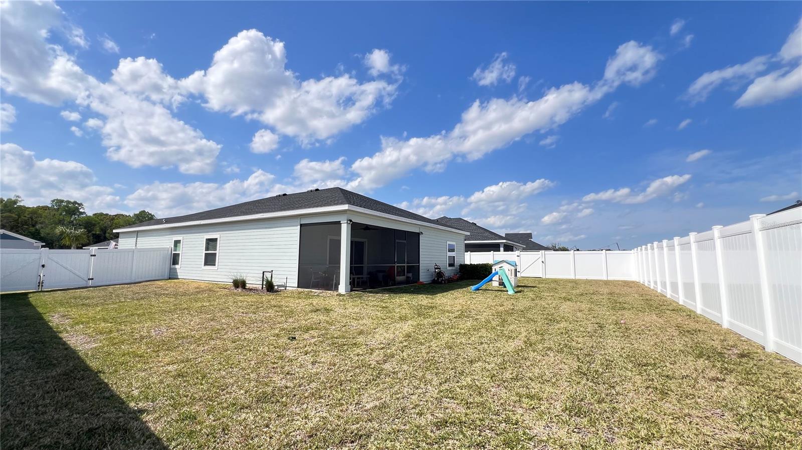 Image 7 of 43 For 1393 44th Cour Road