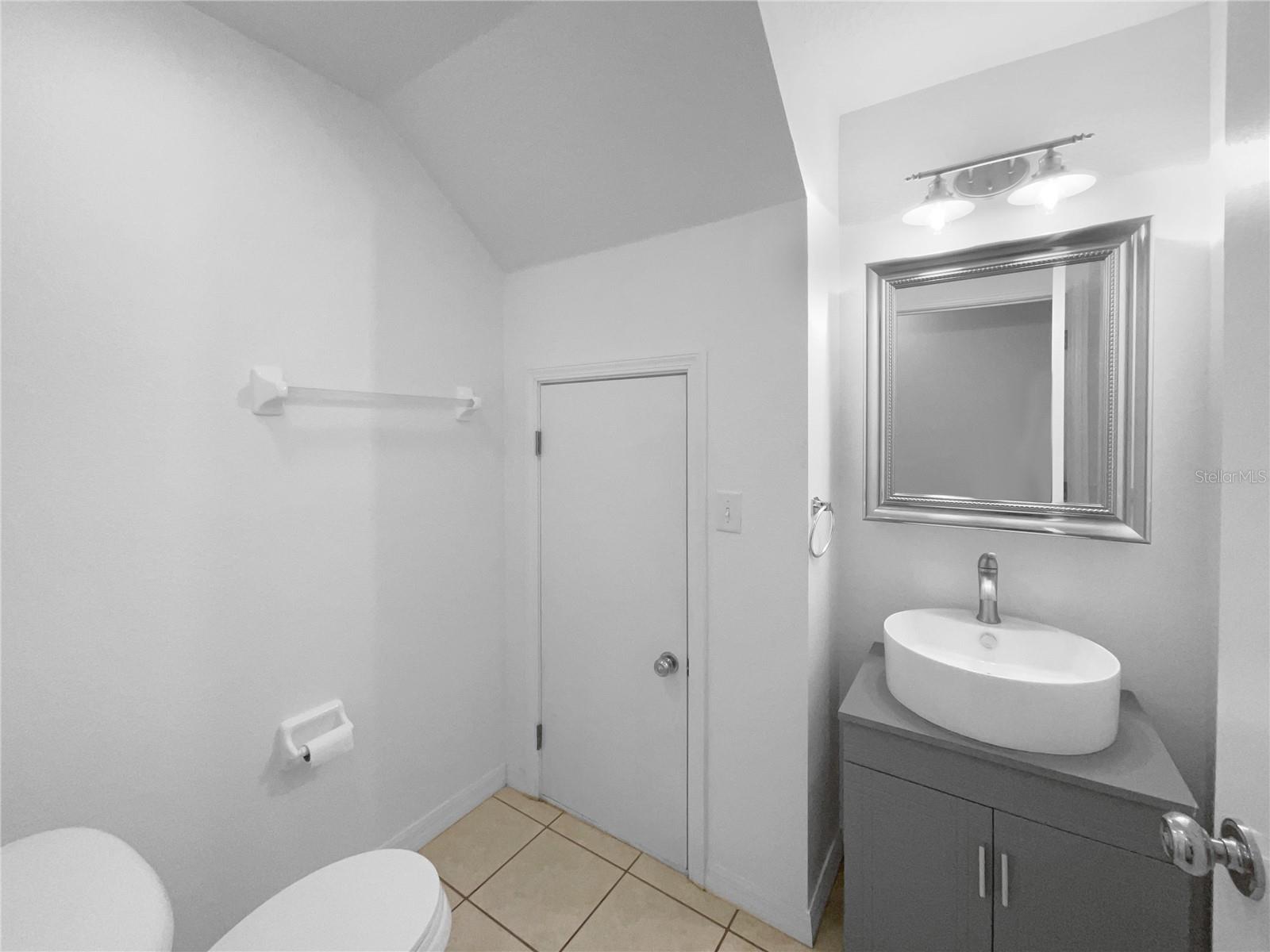 Image 15 of 21 For 5413 River Rock Road