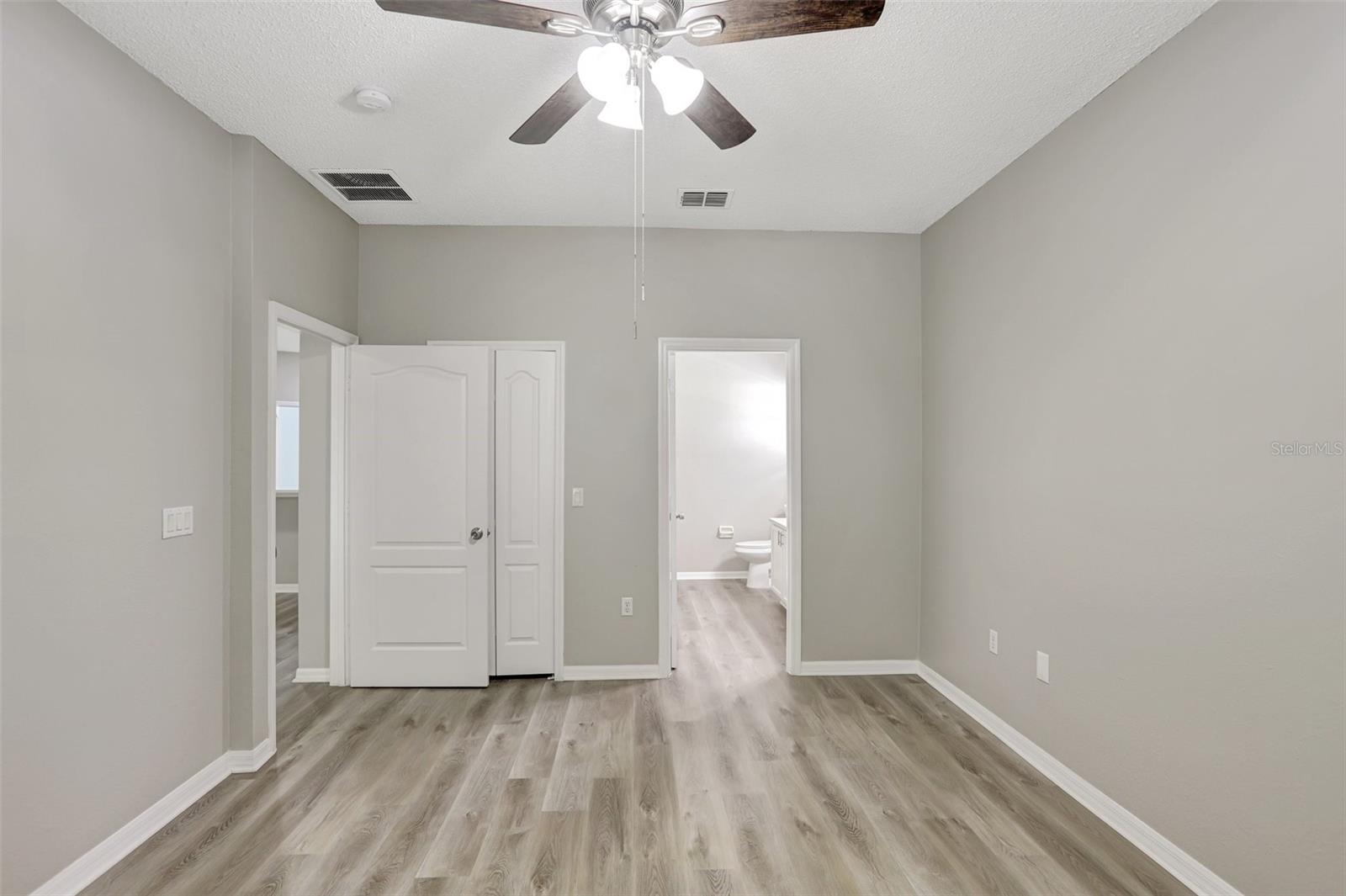 Image 12 of 48 For 9999 Shadow Creek Drive