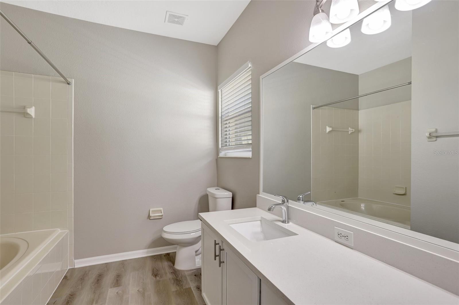 Image 13 of 48 For 9999 Shadow Creek Drive