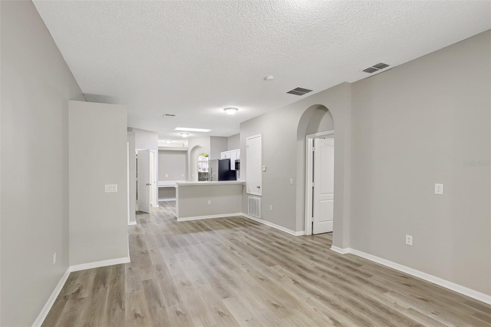 Image 3 of 48 For 9999 Shadow Creek Drive