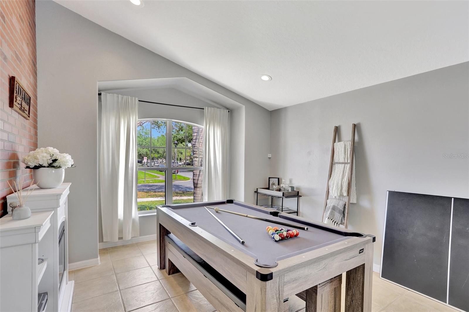 Image 4 of 51 For 11209 Taeda Drive