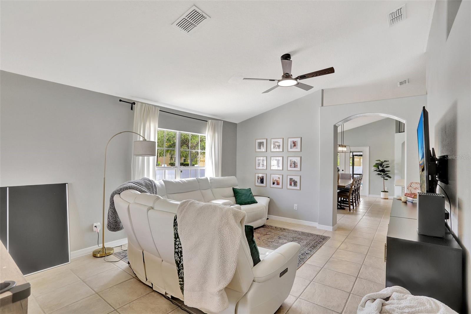 Image 8 of 51 For 11209 Taeda Drive