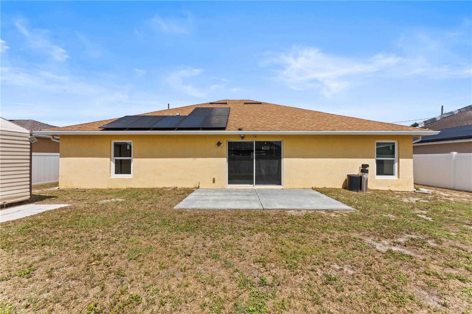 Image 10 of 36 For 408 Magpie Court
