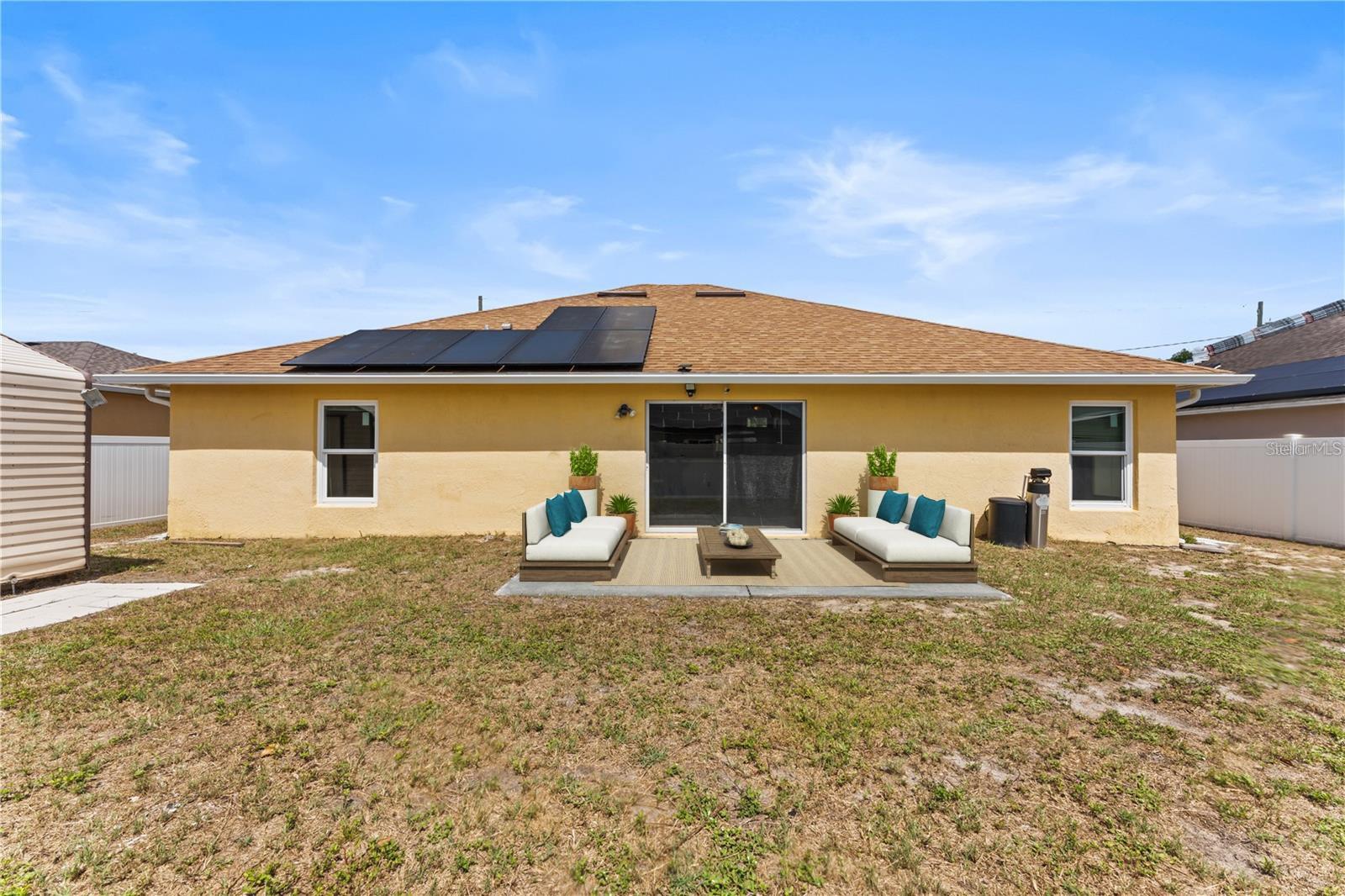 Image 11 of 36 For 408 Magpie Court