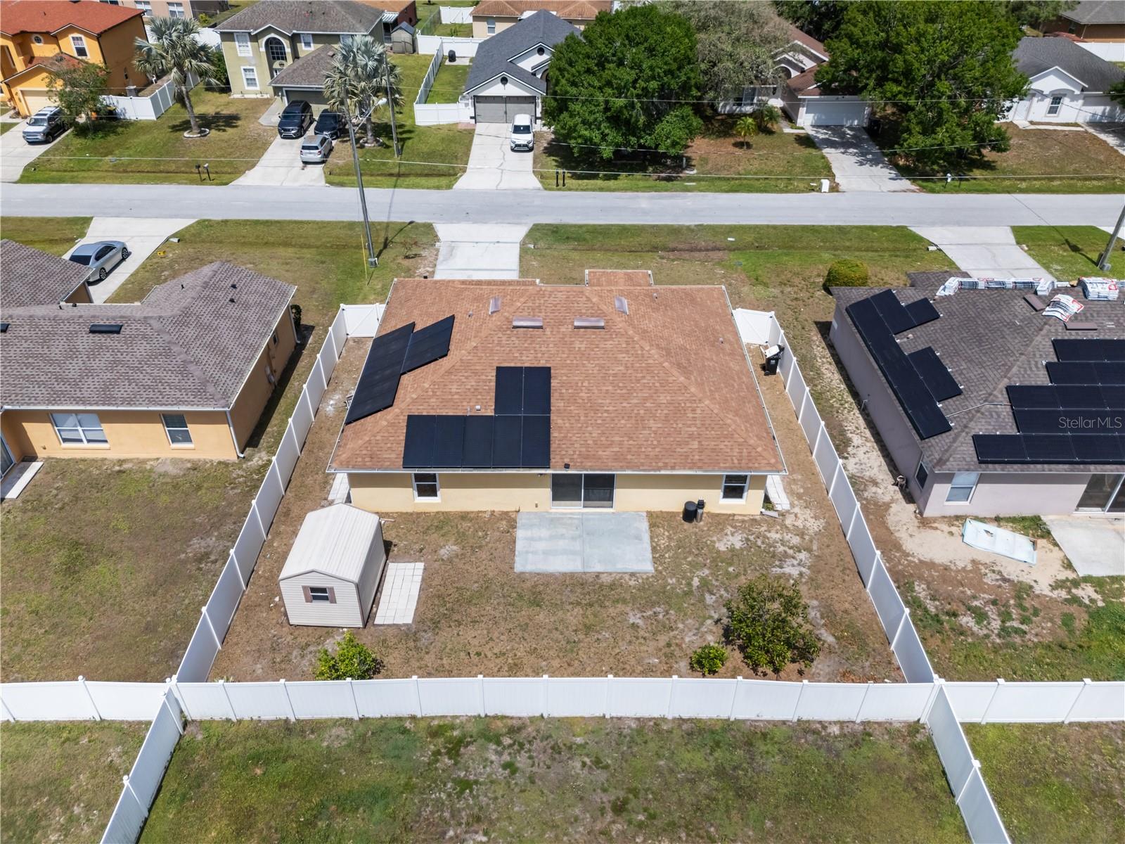 Image 31 of 36 For 408 Magpie Court