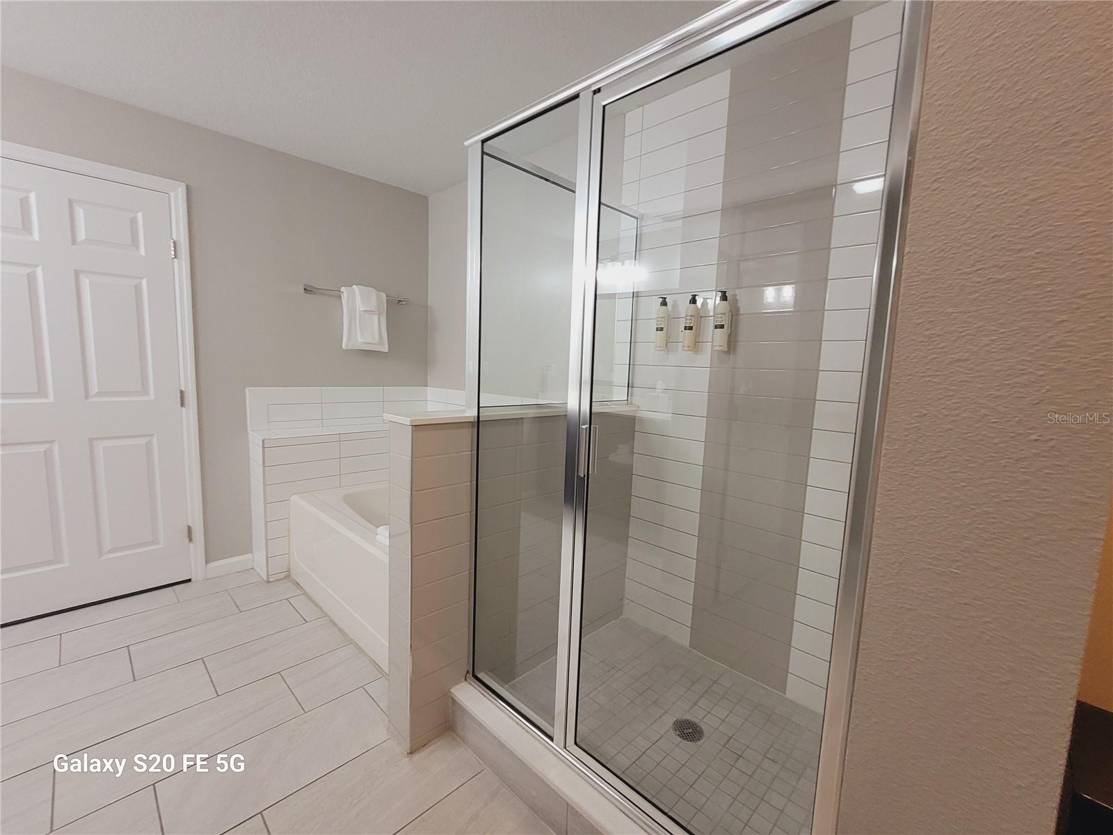 Image 55 of 57 For 14501 Grove Resort Avenue 1201