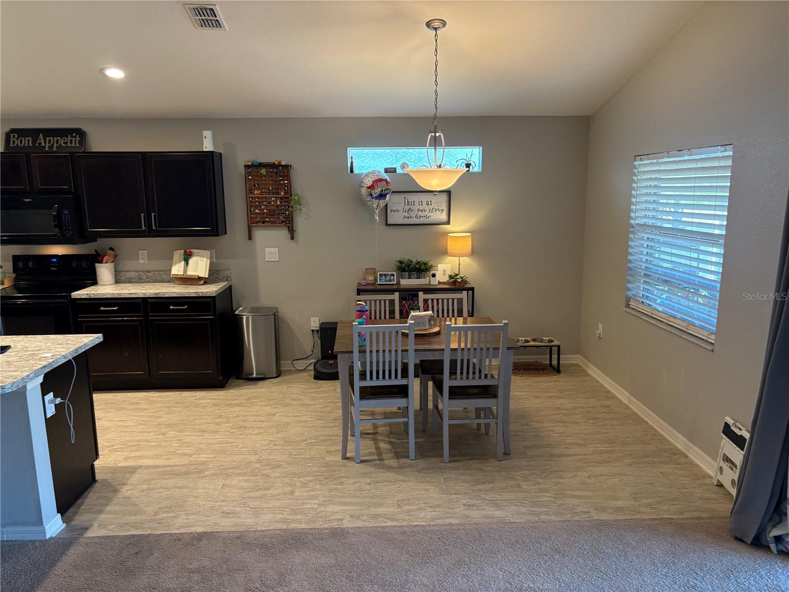 Image 10 of 34 For 1381 Woodlark Drive