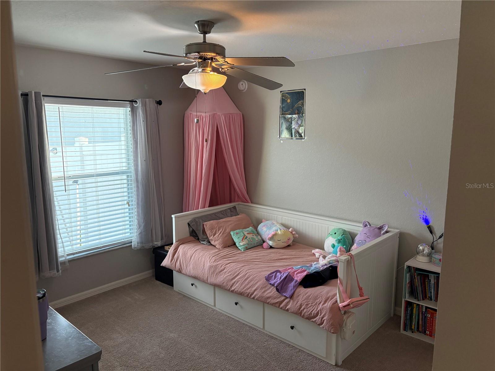 Image 18 of 34 For 1381 Woodlark Drive