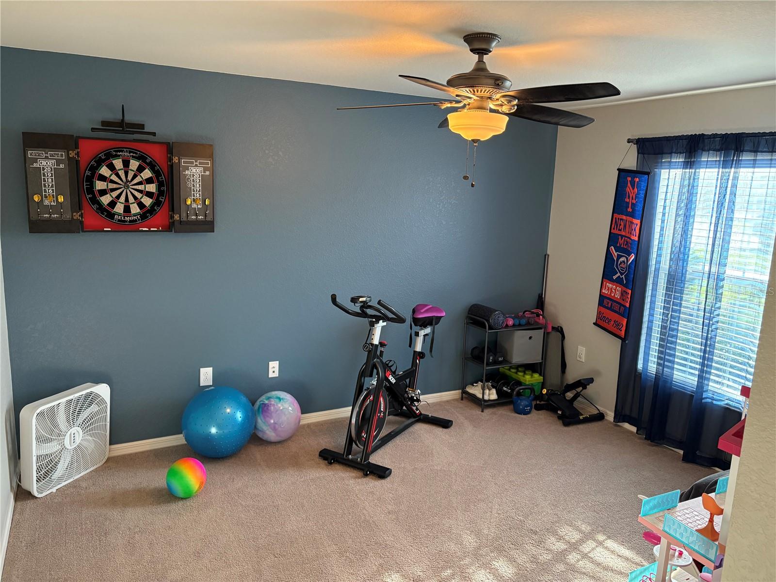 Image 23 of 34 For 1381 Woodlark Drive