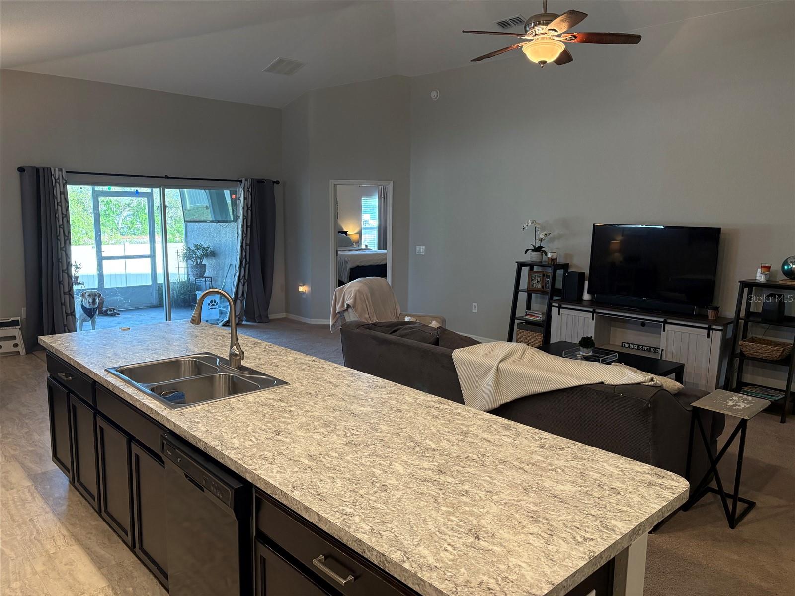 Image 7 of 34 For 1381 Woodlark Drive