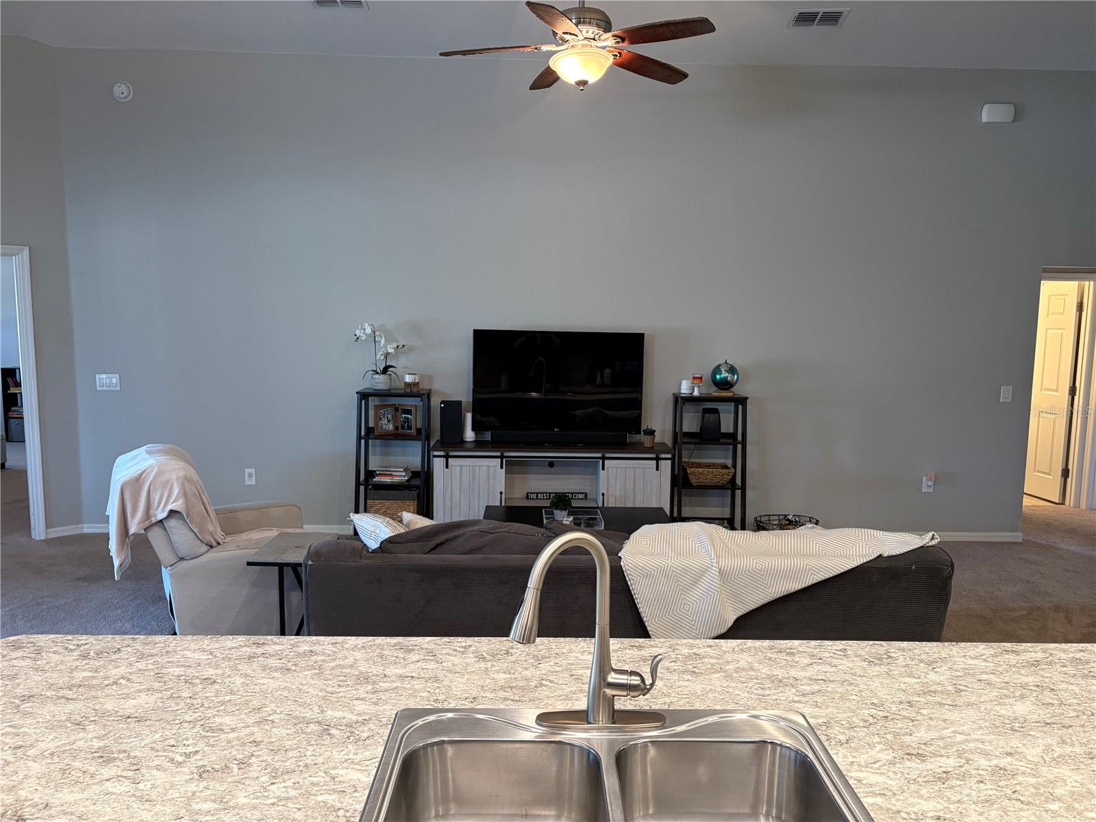 Image 8 of 34 For 1381 Woodlark Drive