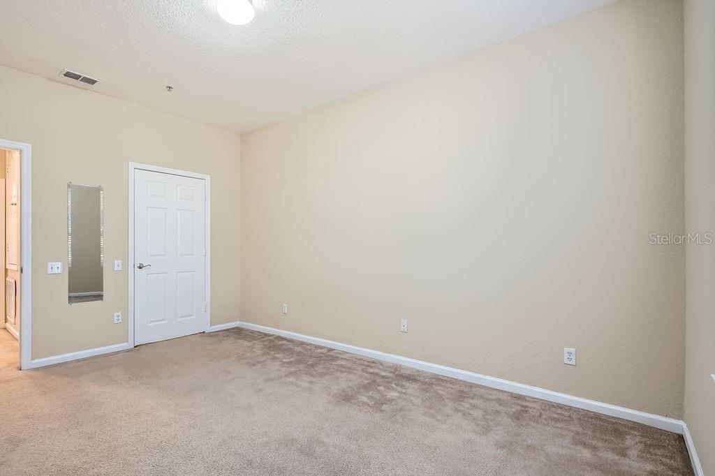 Image 8 of 11 For 6402 Cava Alta Drive 107