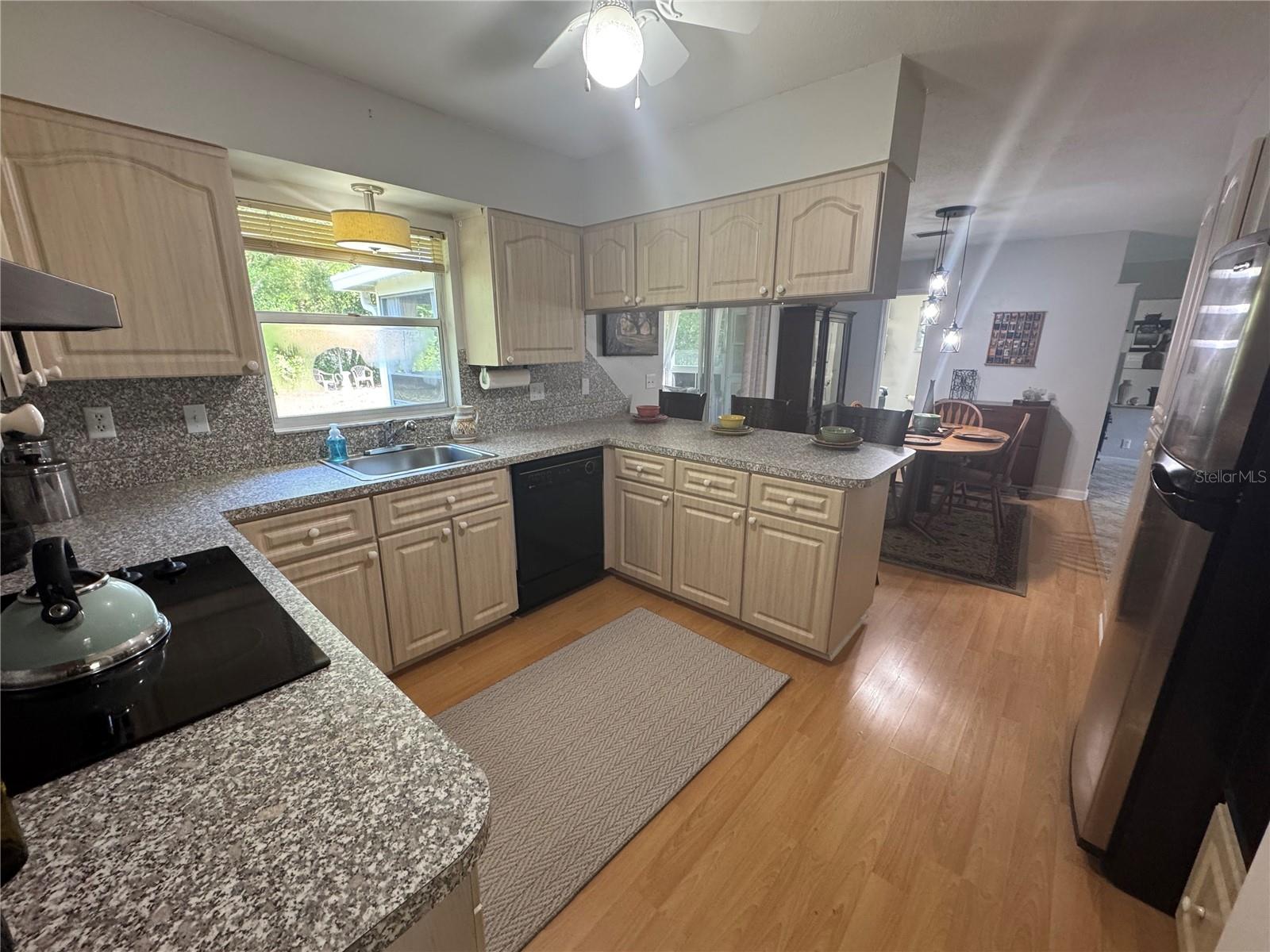 Image 22 of 30 For 12015 72nd Court Road