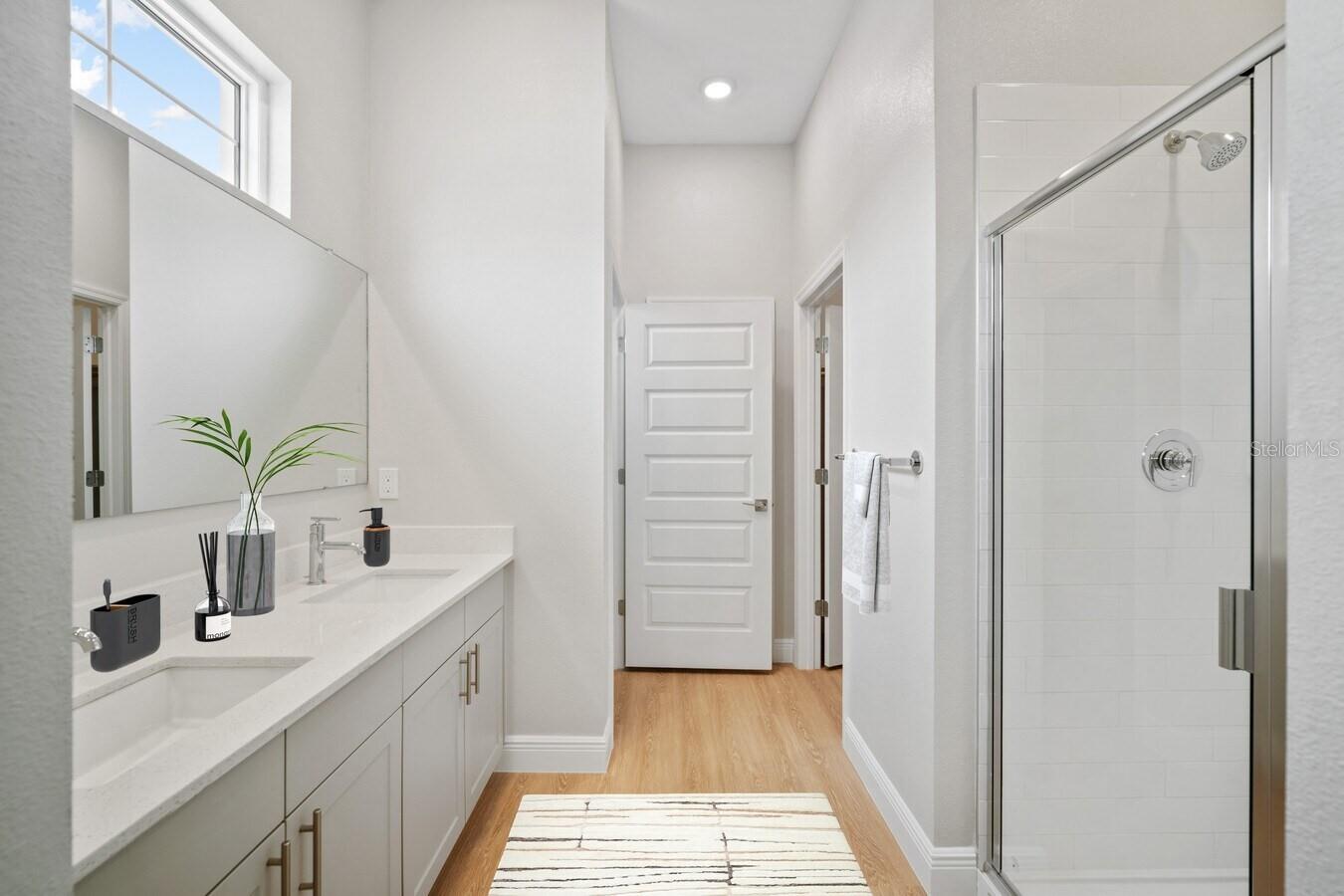 Image 13 of 18 For 1110 Evergreen Isles Drive Alcove