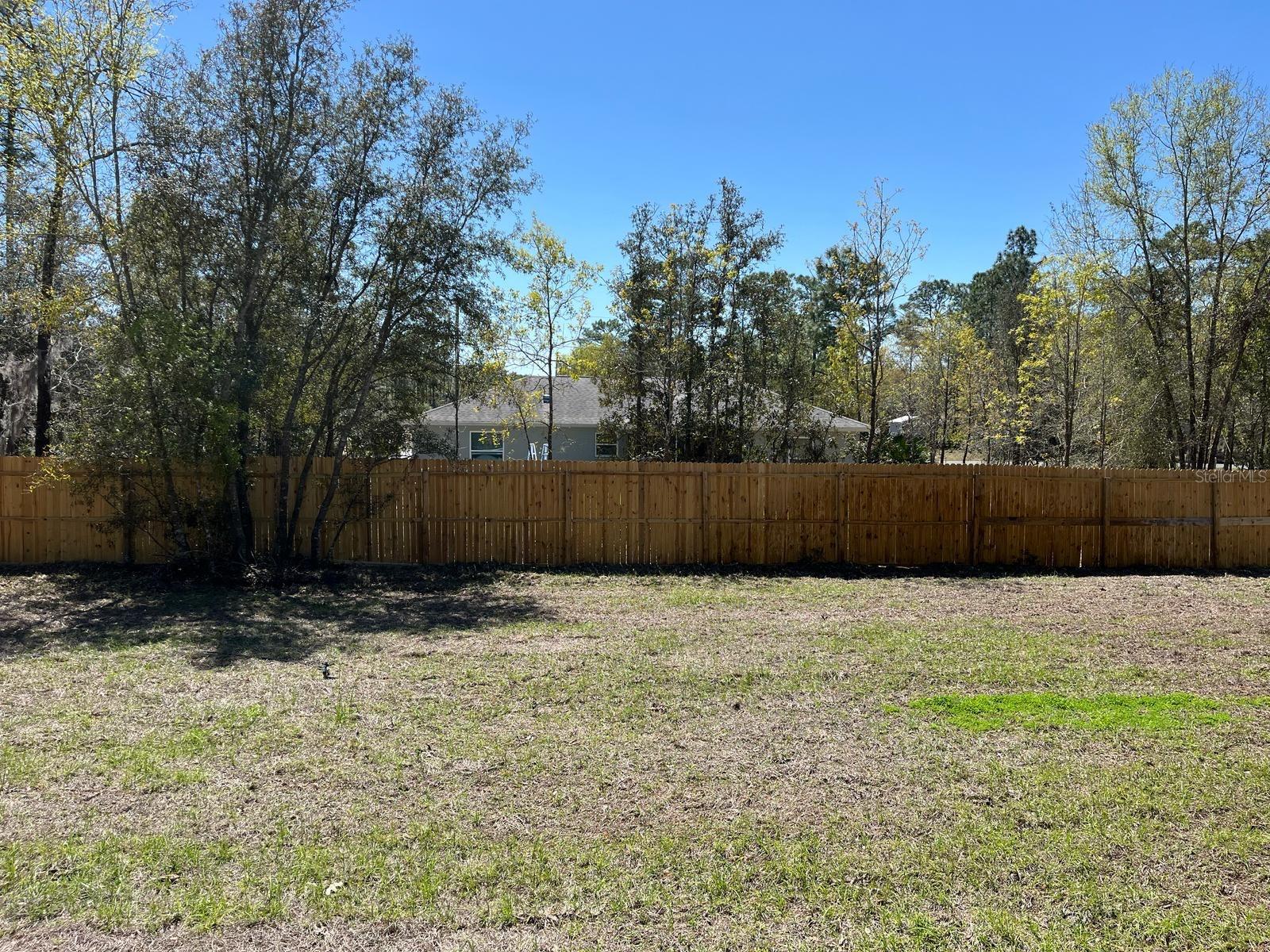 Listing photo id 20 for 920 Ludlum Street